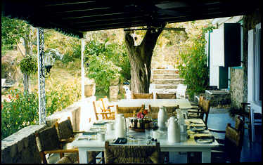 the main dining verandah