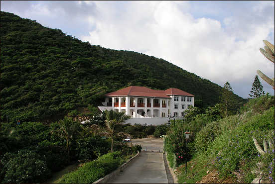 Hawks Nest Villa