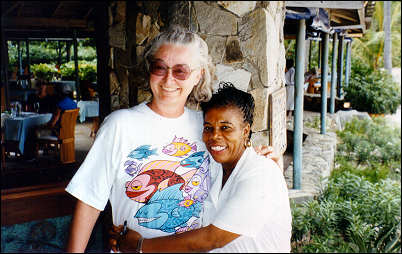 Author Lynn and Jean at the Beachside Bar and Grill