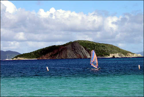 Windsuring in Deadman's Bay