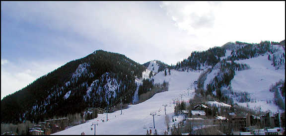 the very front of vast Ajax (Aspen) Mountain.