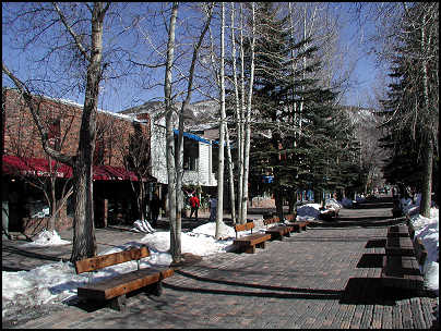 Aspen shops and restaurants