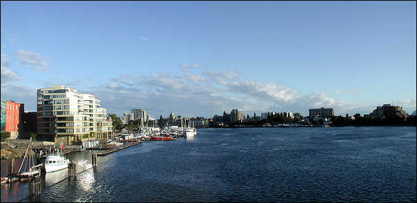 Victoria Regent Hotel on left side of photo